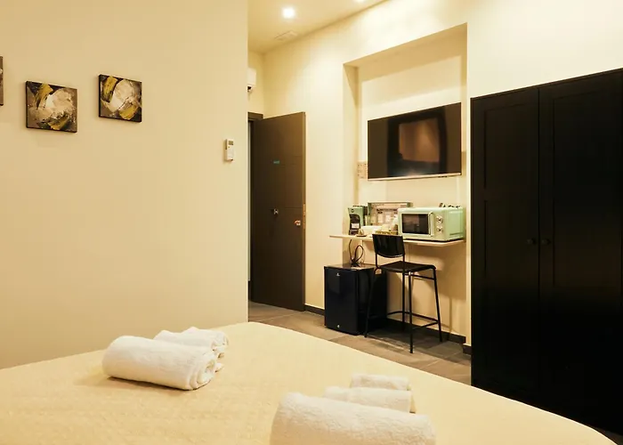 Hub 4* Carini