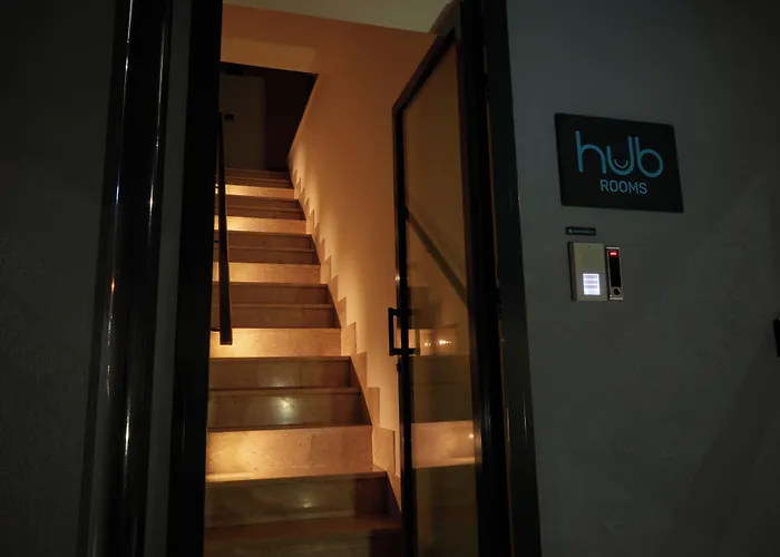 Hub ゲストハウス 4*