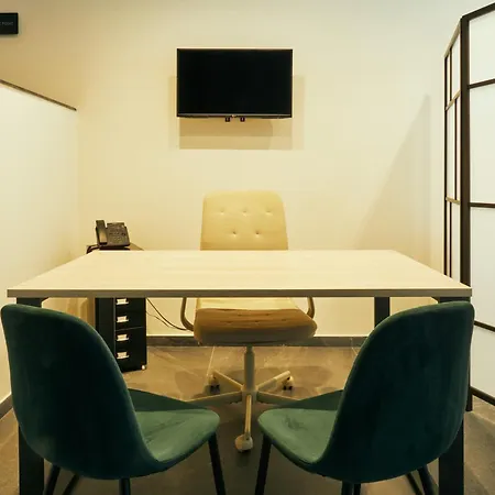 Hub Guest house *